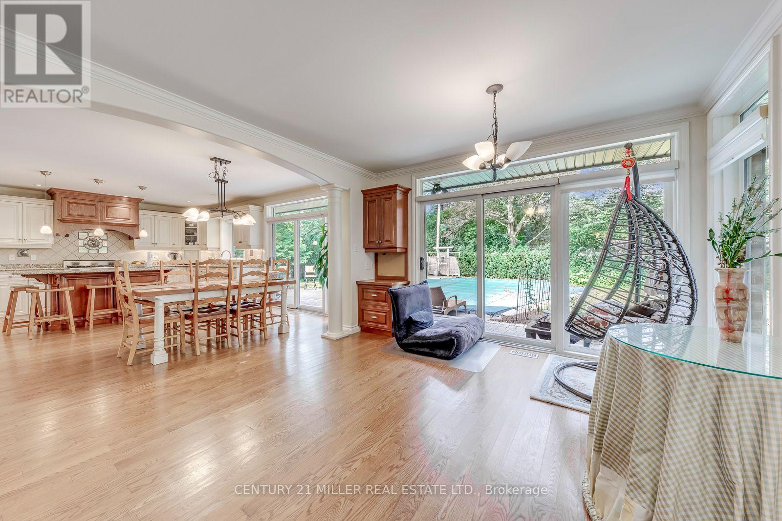 1319 Hillhurst Road, Oakville, Ontario  L6J 1X6 - Photo 13 - W13814894
