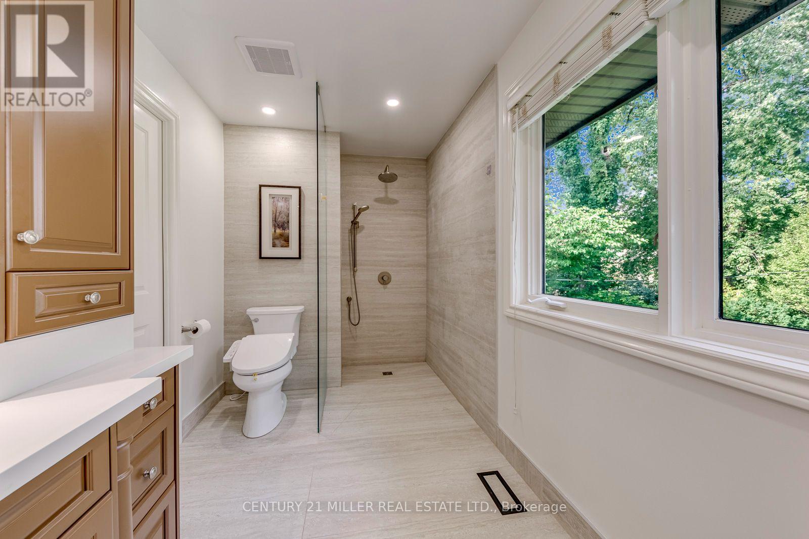 1319 Hillhurst Road, Oakville, Ontario  L6J 1X6 - Photo 28 - W13814894