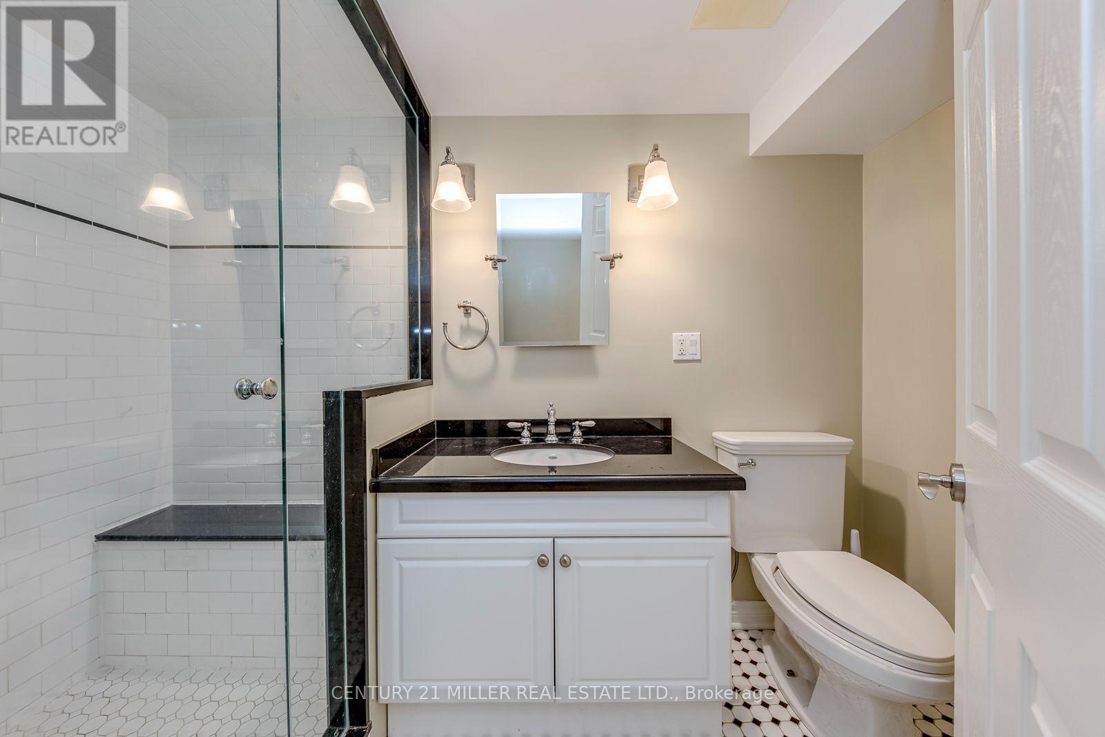 1319 Hillhurst Road, Oakville, Ontario  L6J 1X6 - Photo 46 - W13814894