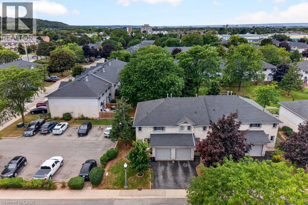 2 Royalwood Court Unit# 20, Stoney Creek, Ontario L8E 4Y9 - Photo 8 - 40865517