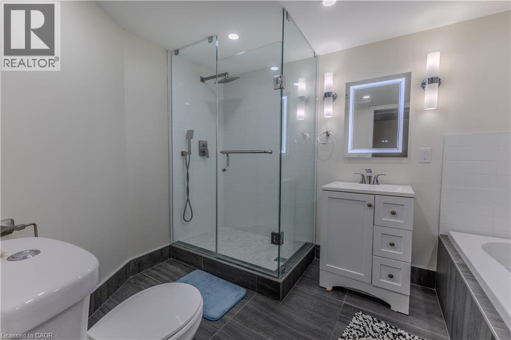 120 Vineberg Drive Unit# 25, Hamilton, Ontario L8W 0B5 - Photo 30 - 40863619