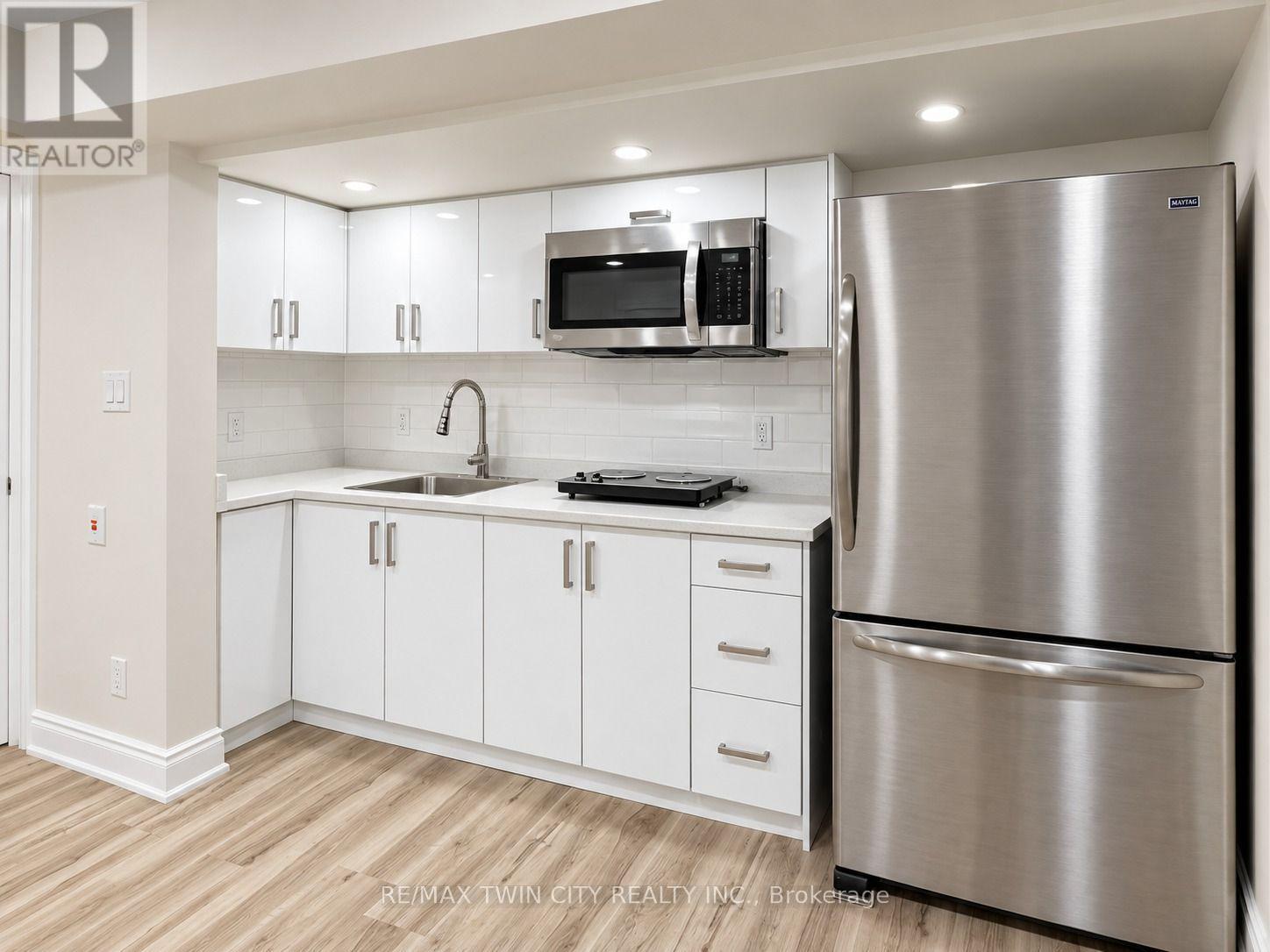 10 - 28 Doon Mills Drive, Kitchener, Ontario N2P 2W9 - Photo 36 - X13810756