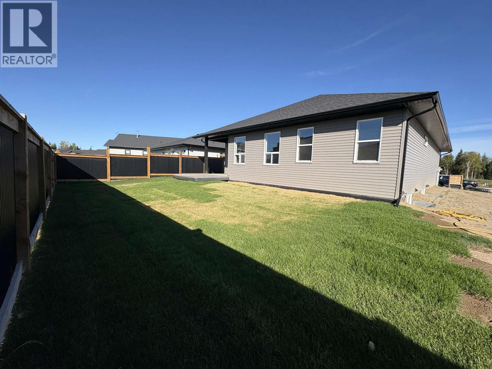 5291 BREANNA AVENUE photo 3