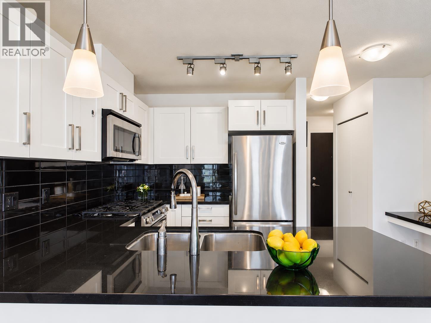 2805 2133 Douglas Road, Burnaby, British Columbia  V5C 0E9 - Photo 5 - R3168099