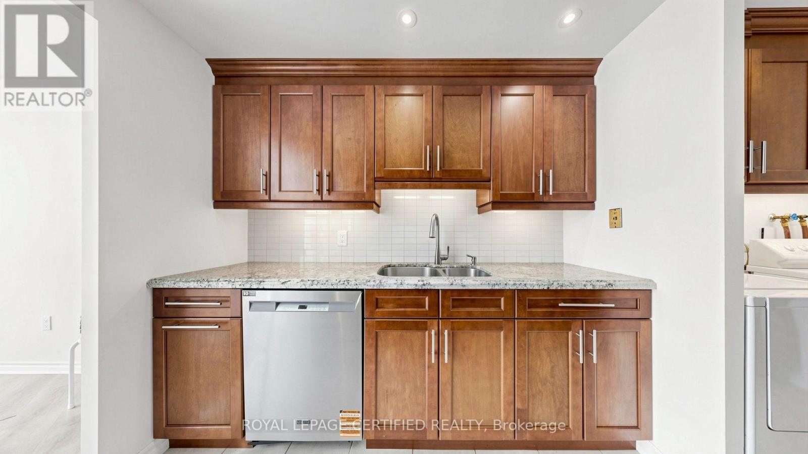 802 - 3650 Kaneff Crescent, Mississauga, Ontario  L5A 4A1 - Photo 36 - W13814828