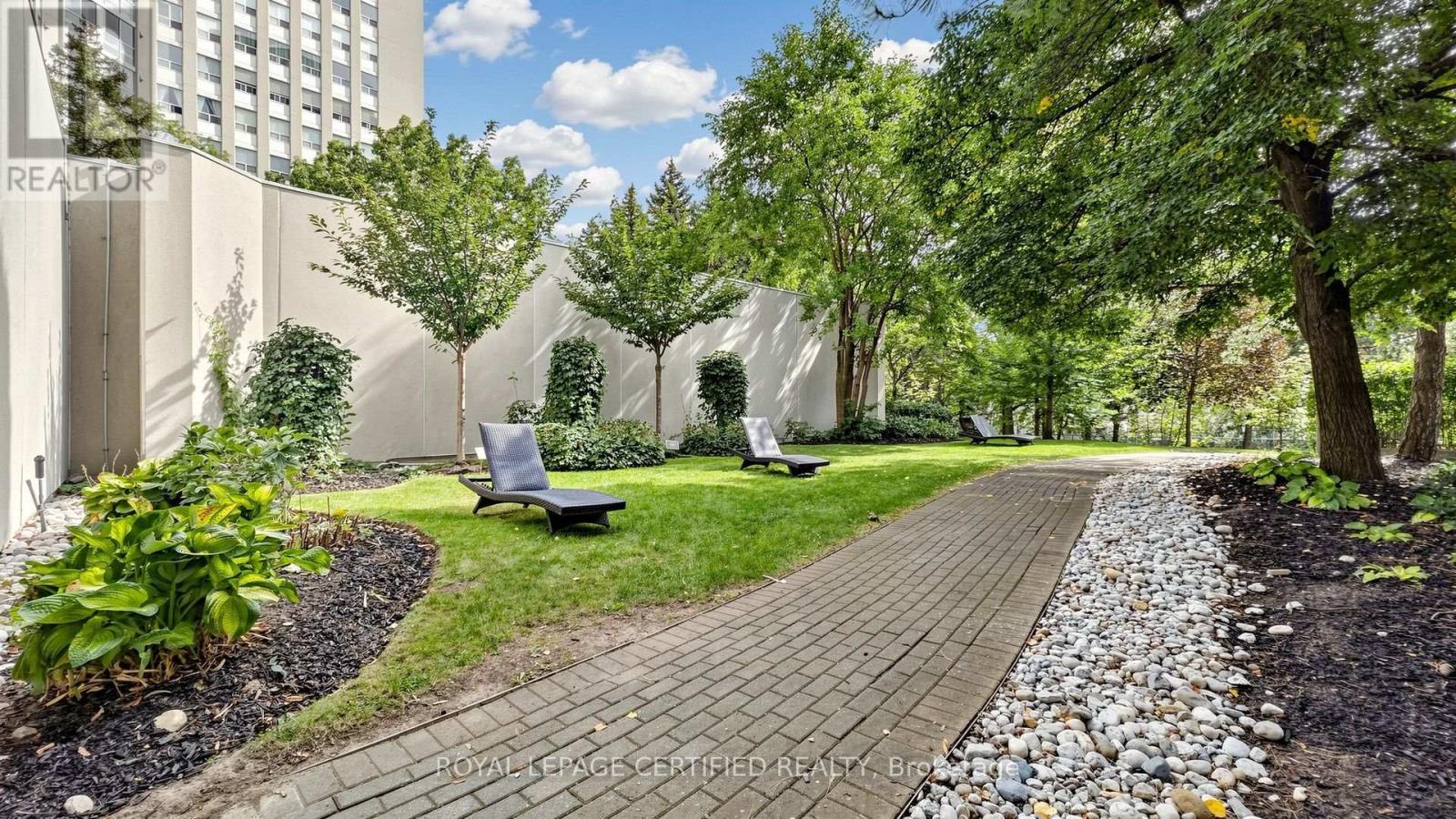802 - 3650 Kaneff Crescent, Mississauga, Ontario  L5A 4A1 - Photo 7 - W13814828