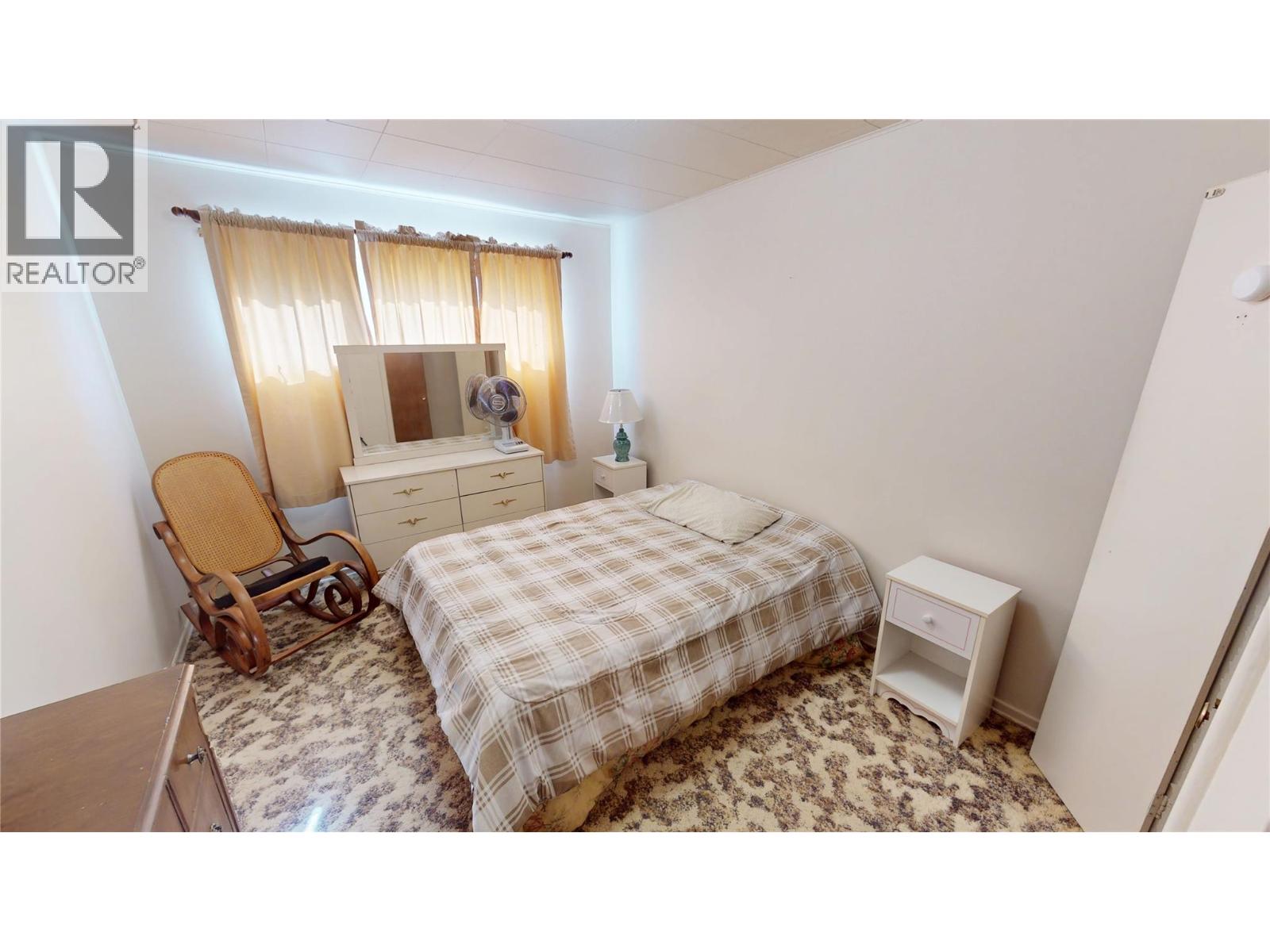 302 7th Street S, Cranbrook, British Columbia V1C 1M7 - Photo 10 - 10401570