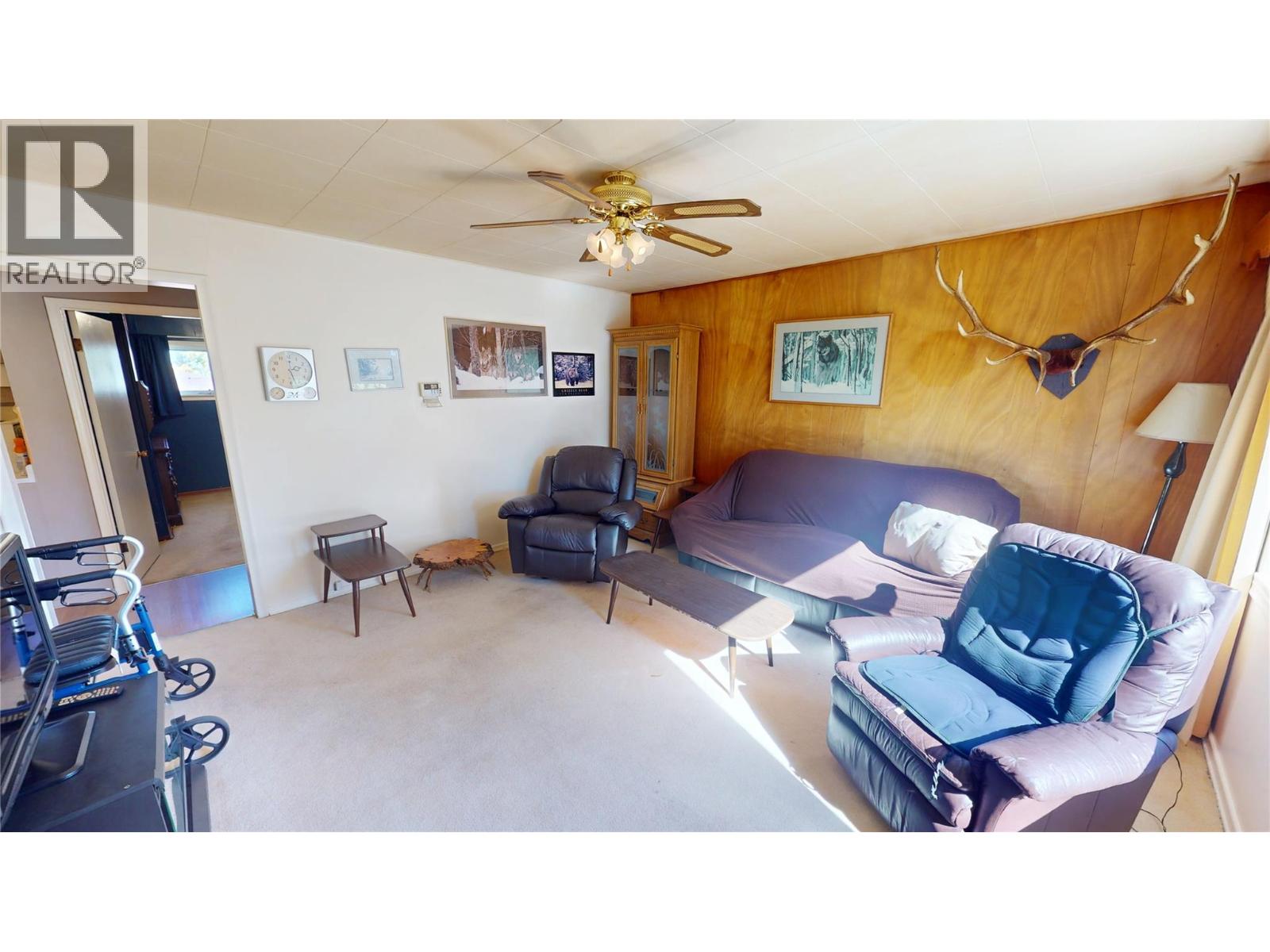 302 7th Street S, Cranbrook, British Columbia V1C 1M7 - Photo 3 - 10401570