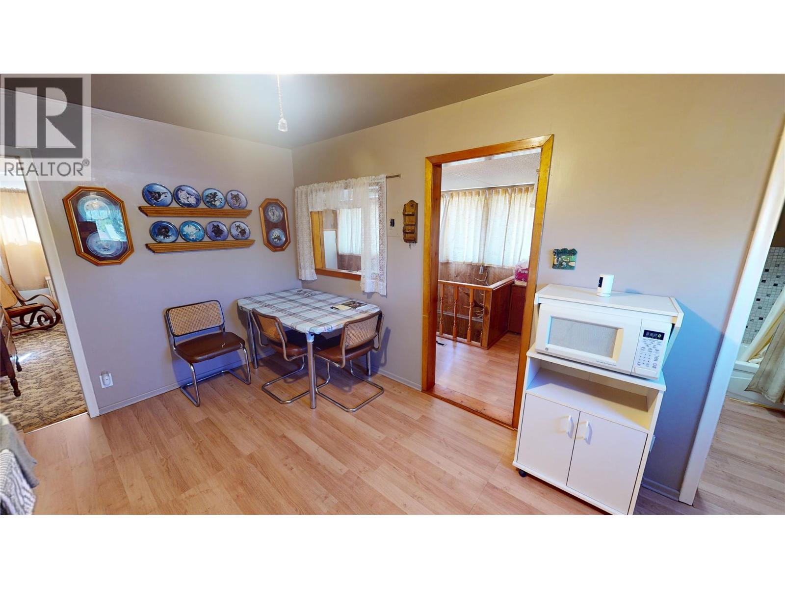302 7th Street S, Cranbrook, British Columbia V1C 1M7 - Photo 9 - 10401570