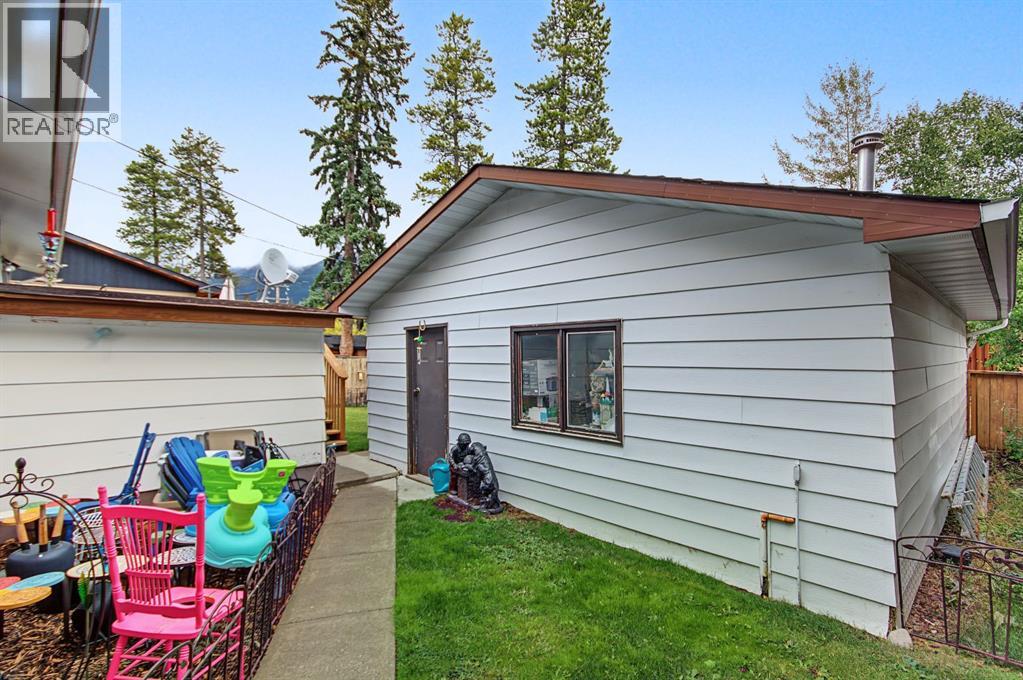 1404 10th Avenue, Canmore, Alberta  T1W 1W2 - Photo 35 - A2346668