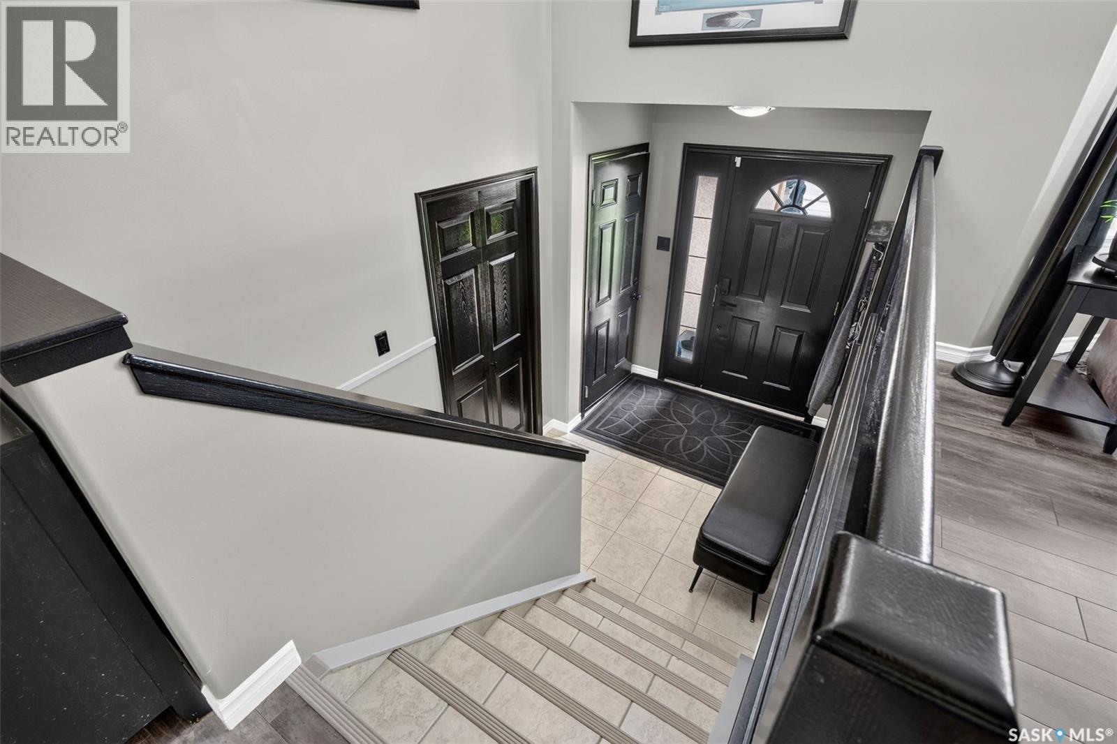 3 Kelly PLACE photo 20