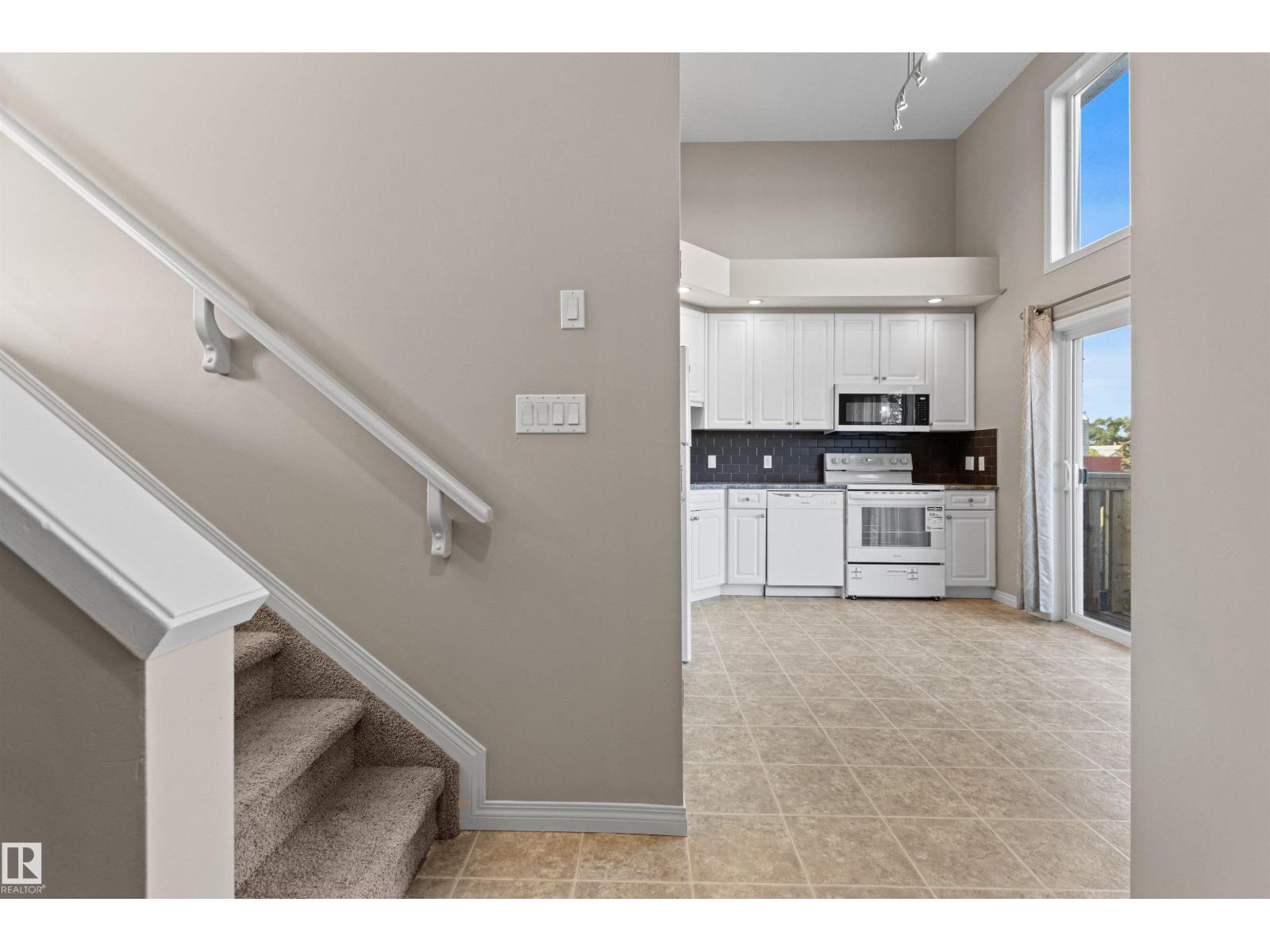 #30 9904 101 Av, Morinville, Alberta  T8R 0E2 - Photo 4 - E4509848