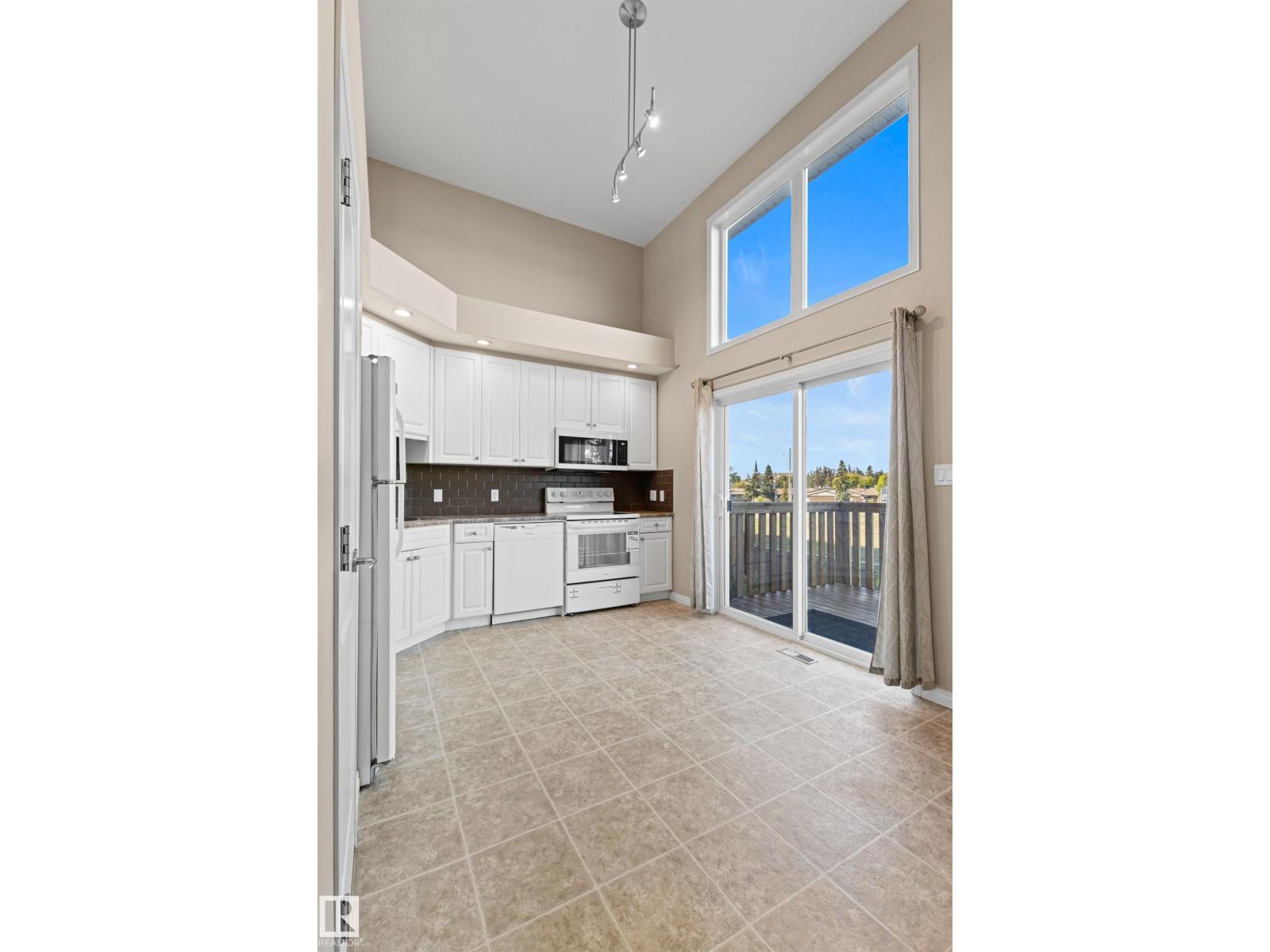 #30 9904 101 Av, Morinville, Alberta  T8R 0E2 - Photo 6 - E4509848