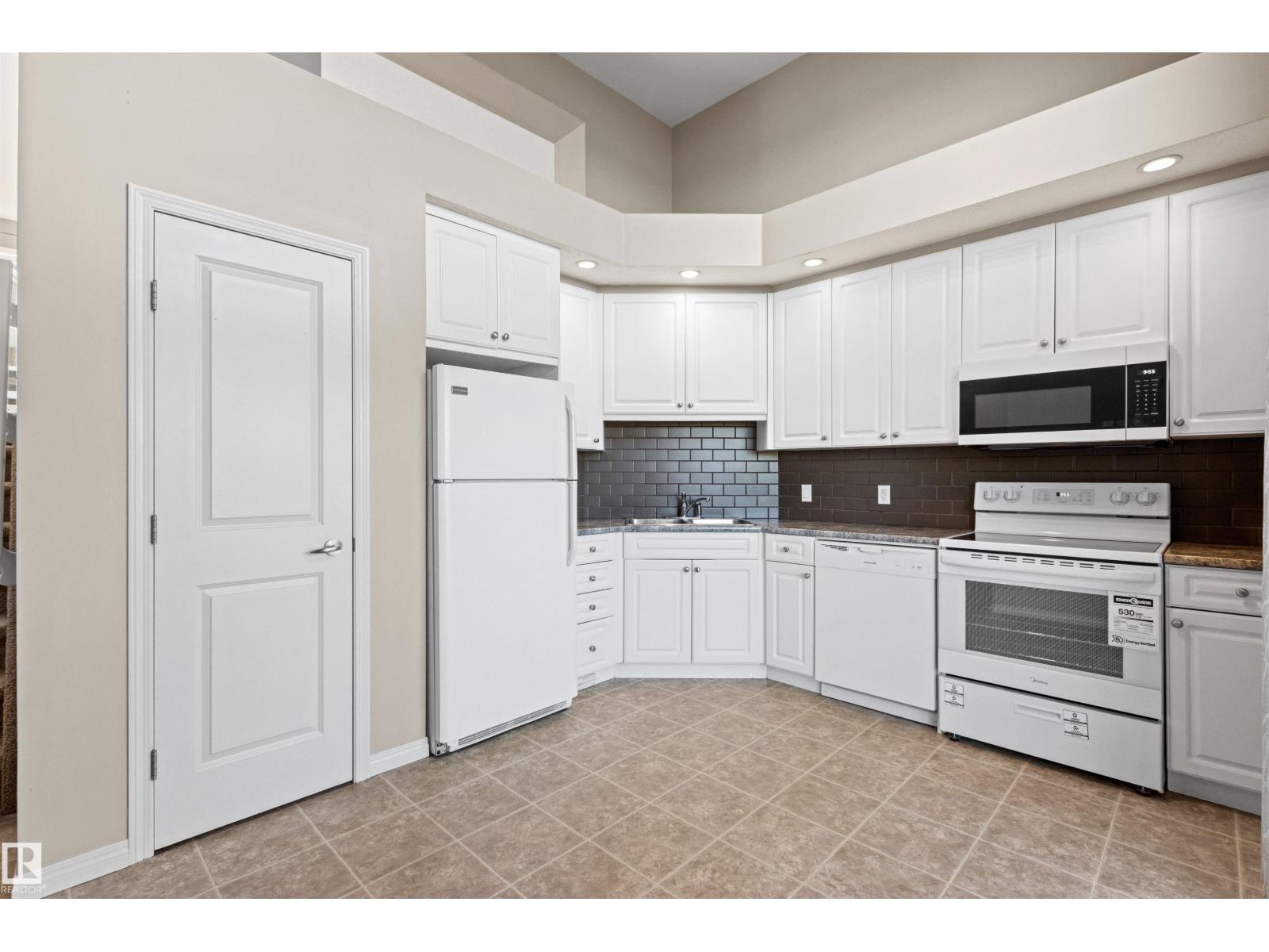 #30 9904 101 Av, Morinville, Alberta  T8R 0E2 - Photo 7 - E4509848