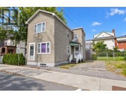 321 SAVARD AVENUE, Ottawa, Ontario