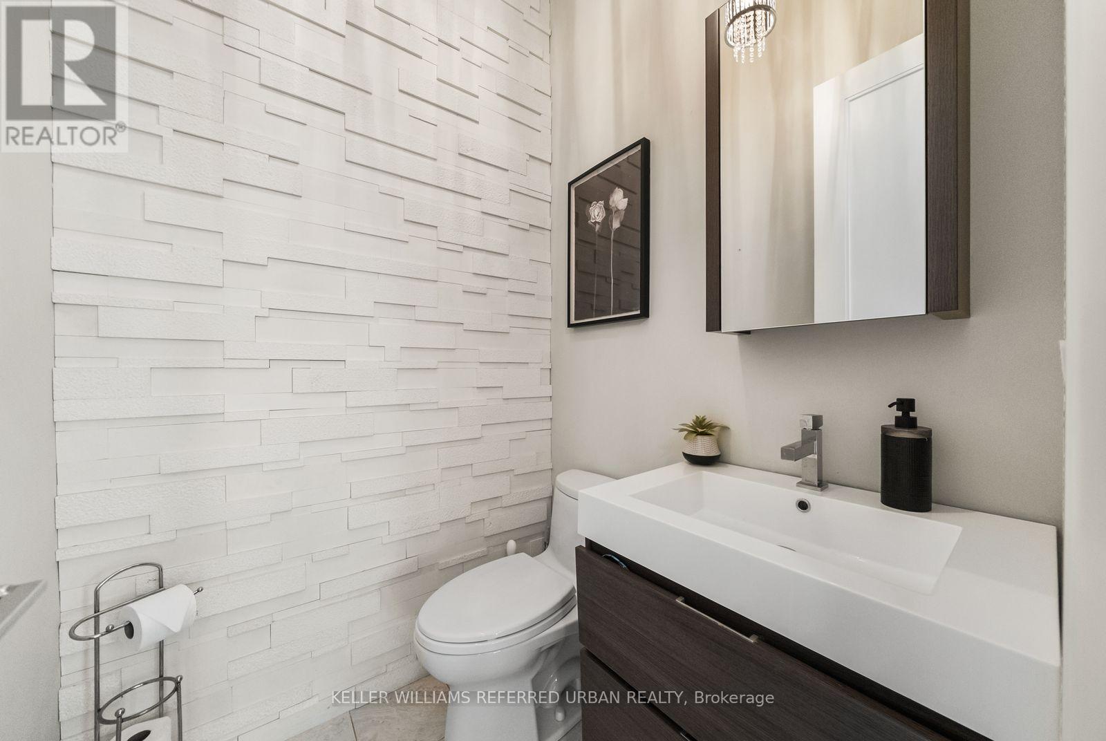 32 Cranbrooke Avenue, Toronto, Ontario  M5M 1M4 - Photo 21 - C13814970