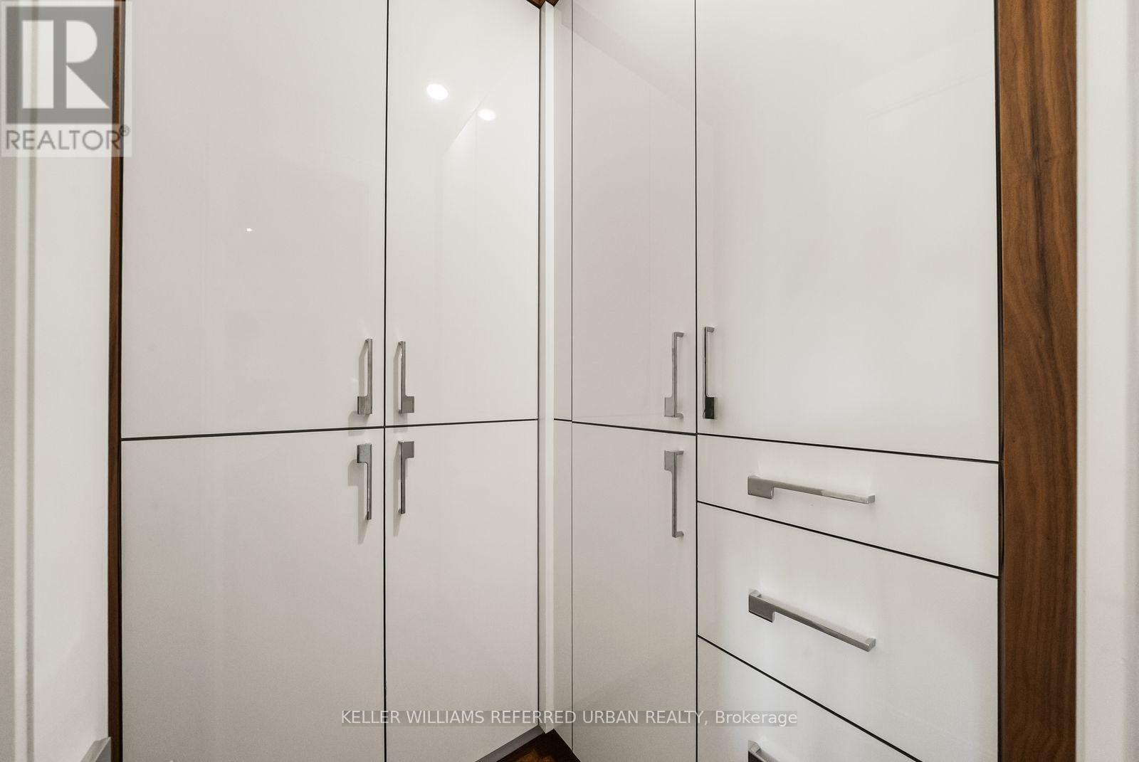32 Cranbrooke Avenue, Toronto, Ontario  M5M 1M4 - Photo 25 - C13814970