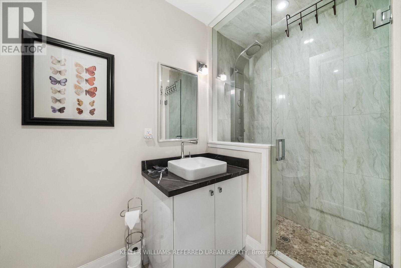 32 Cranbrooke Avenue, Toronto, Ontario  M5M 1M4 - Photo 37 - C13814970