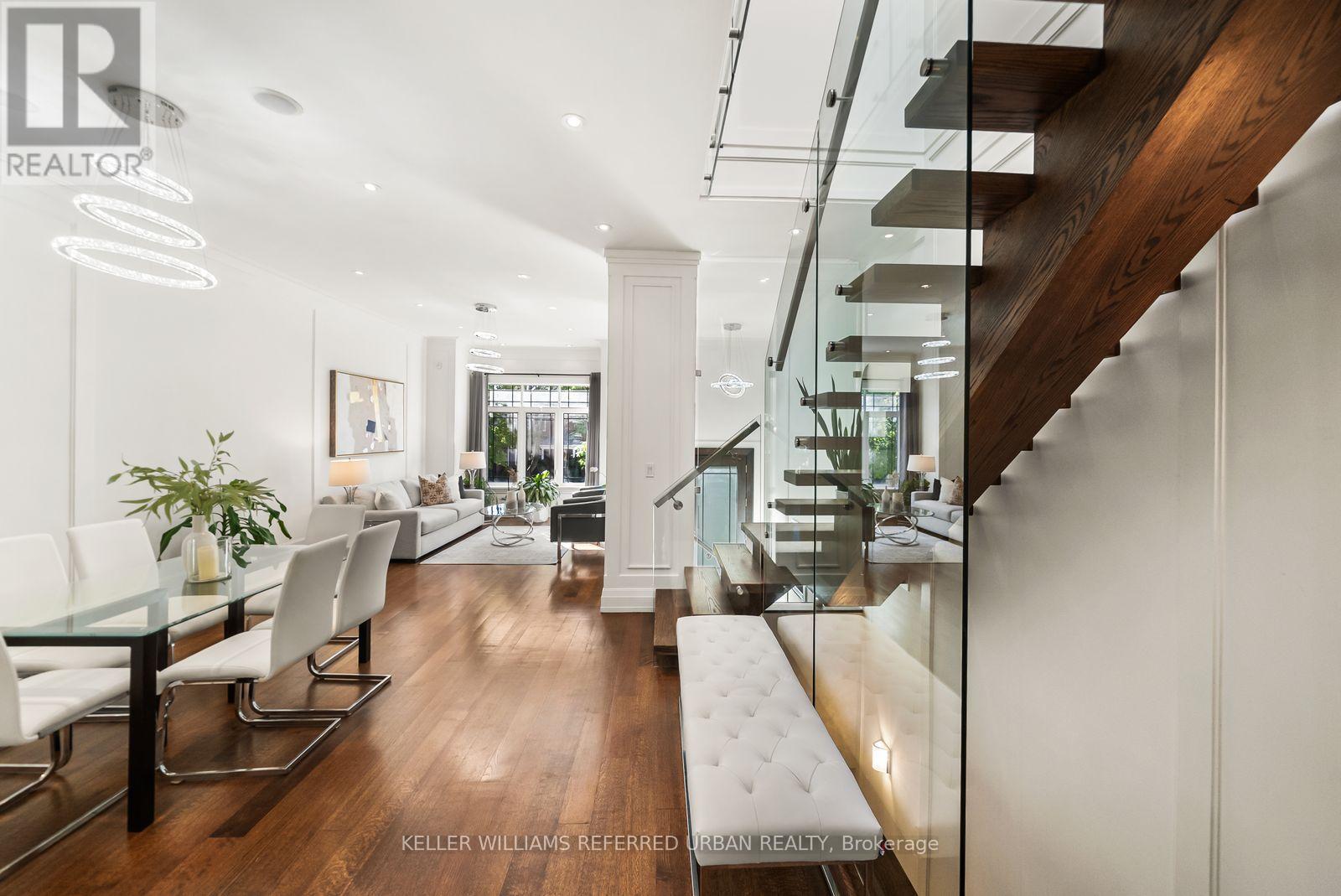 32 Cranbrooke Avenue, Toronto, Ontario  M5M 1M4 - Photo 9 - C13814970