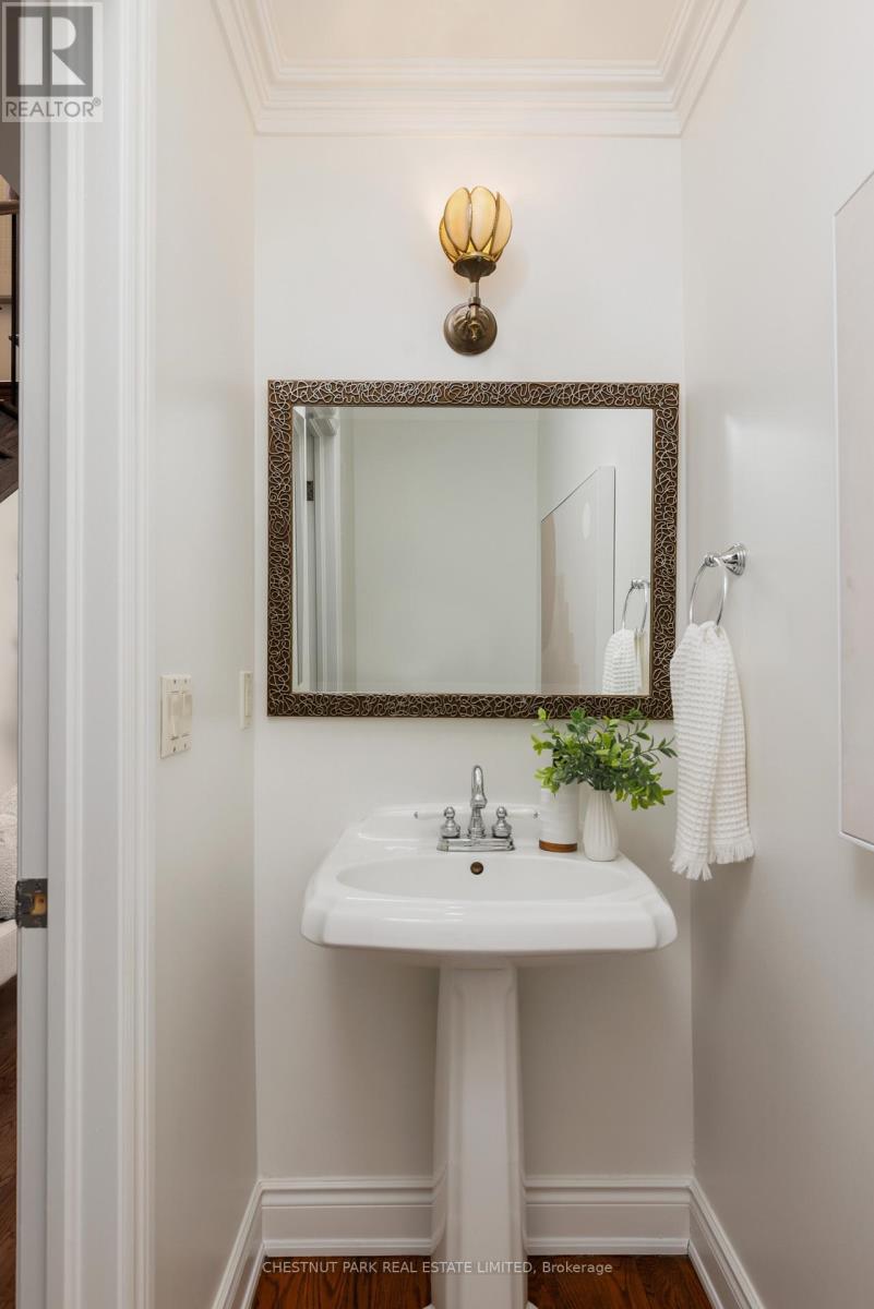 36 Camberwell Road, Toronto, Ontario  M6C 3E8 - Photo 19 - C13814976