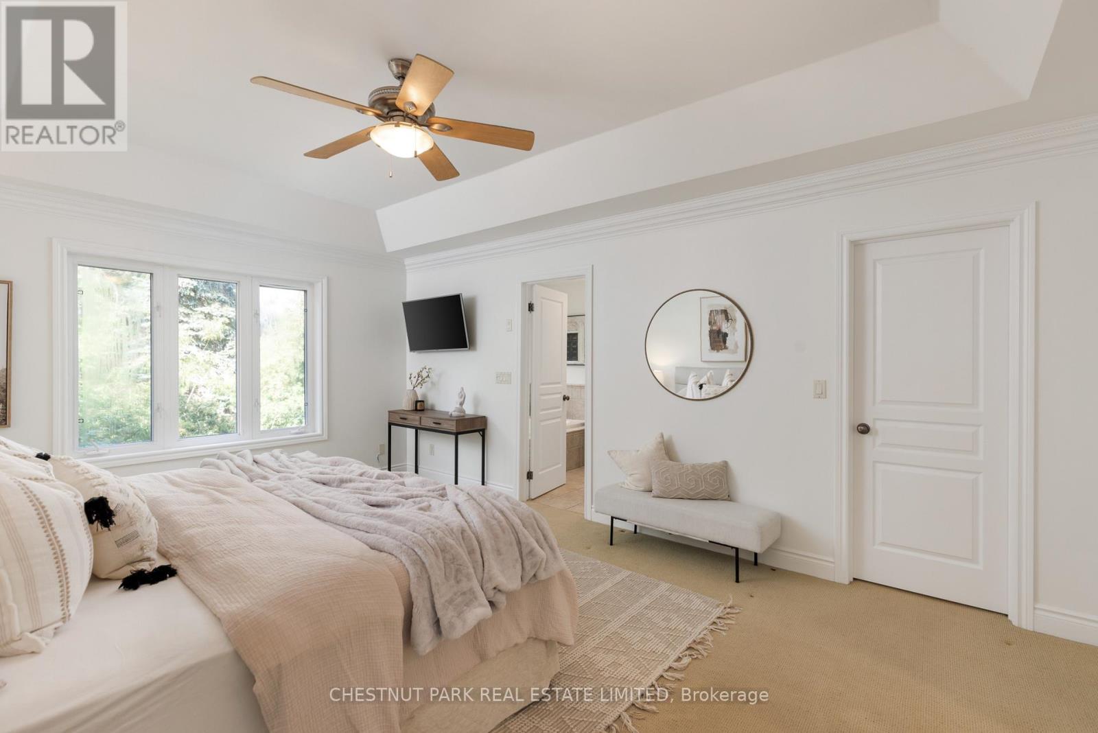 36 Camberwell Road, Toronto, Ontario  M6C 3E8 - Photo 22 - C13814976