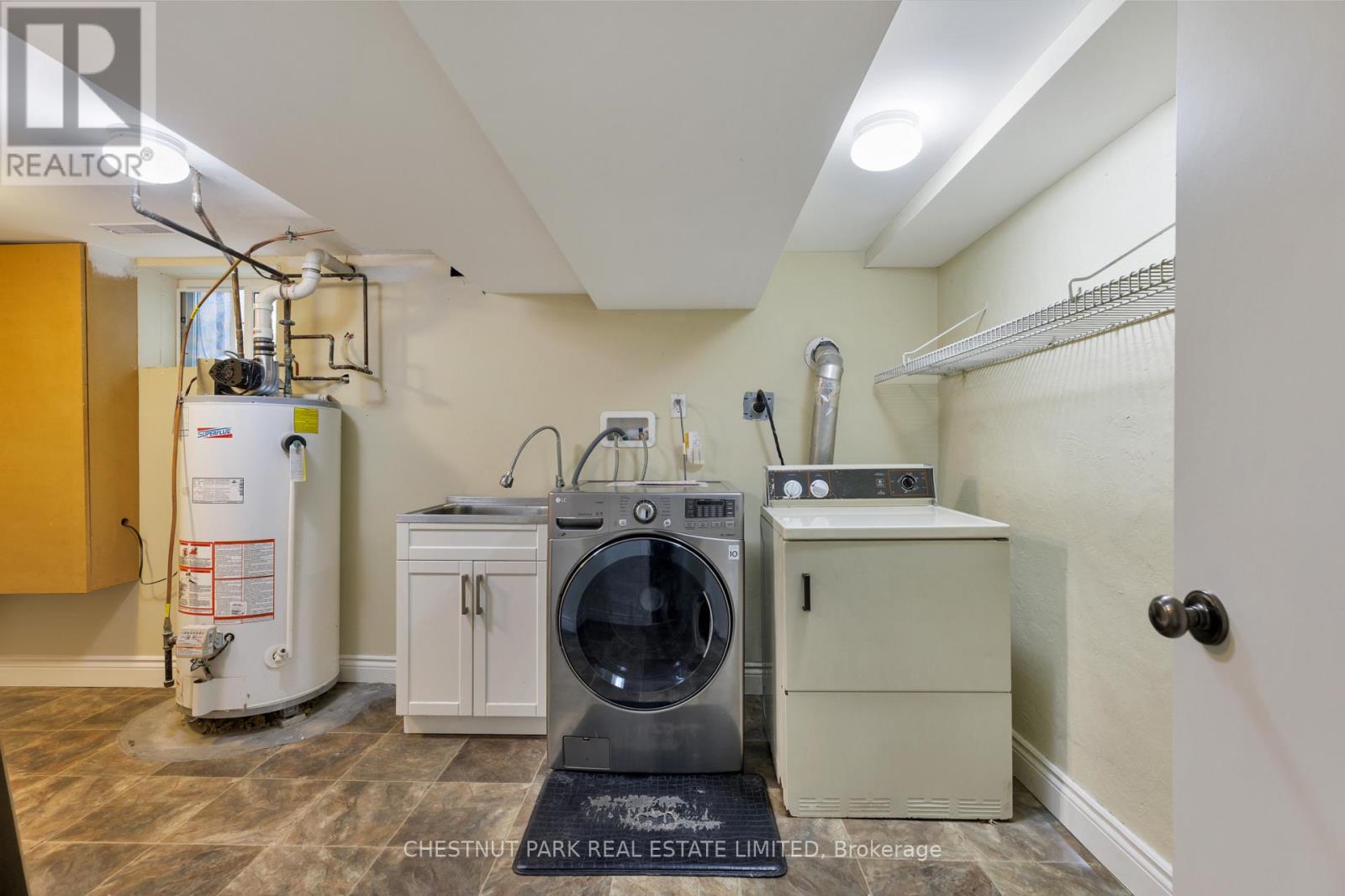 36 Camberwell Road, Toronto, Ontario  M6C 3E8 - Photo 45 - C13814976