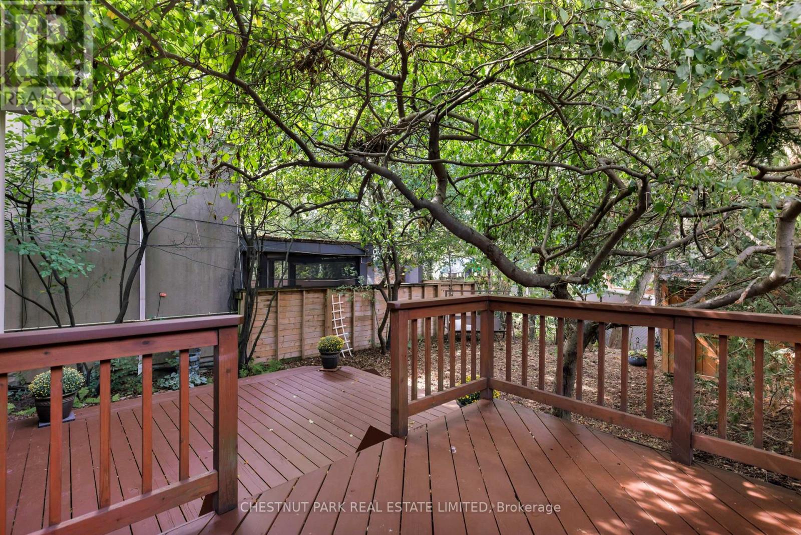 36 Camberwell Road, Toronto, Ontario  M6C 3E8 - Photo 47 - C13814976