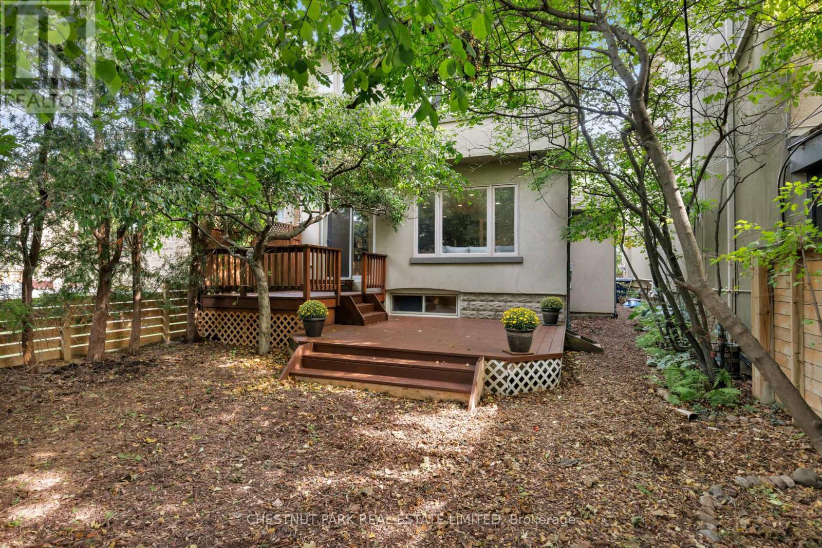 36 Camberwell Road, Toronto, Ontario  M6C 3E8 - Photo 49 - C13814976