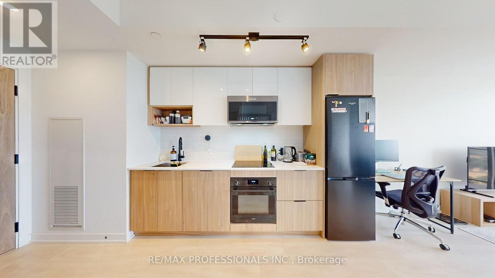 3311 - 5 Defries Street, Toronto, Ontario  M5A 0W7 - Photo 10 - C13815012