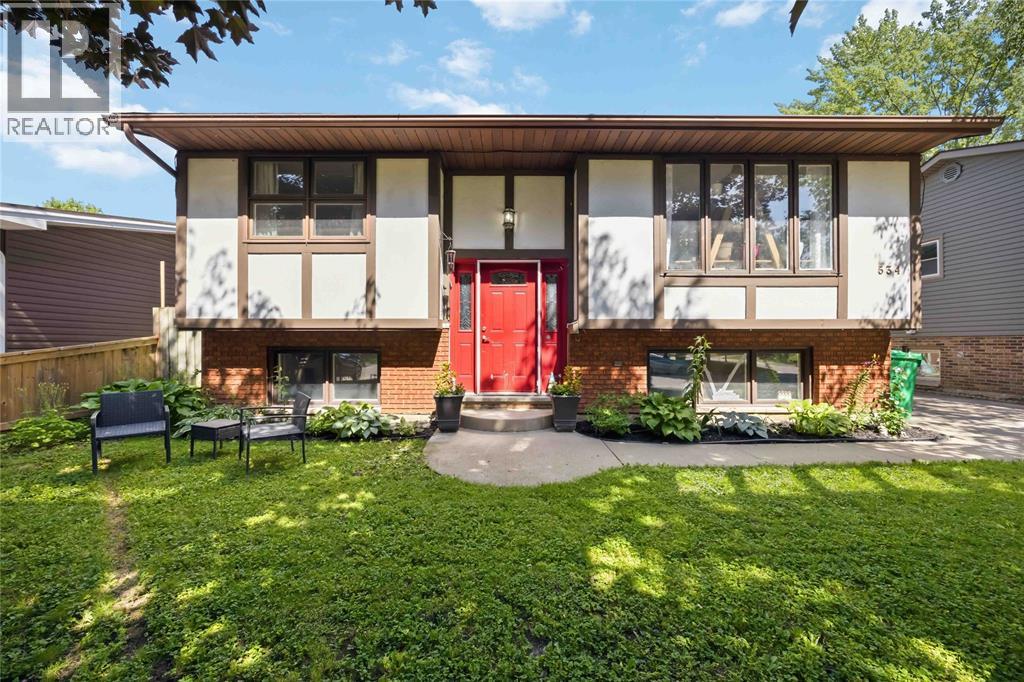 534 TOM STREET Petrolia Ontario Canada N0N1R0 2