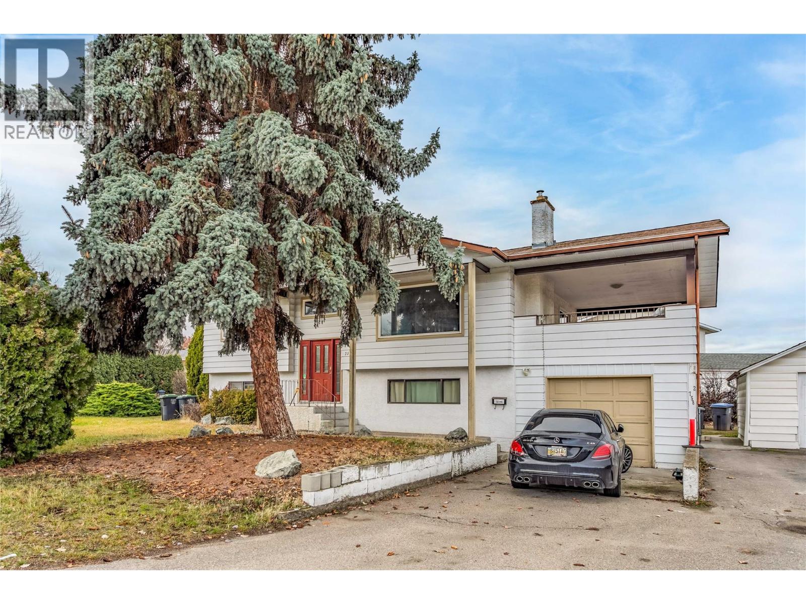 758 Josselyn Court, Kelowna, British Columbia