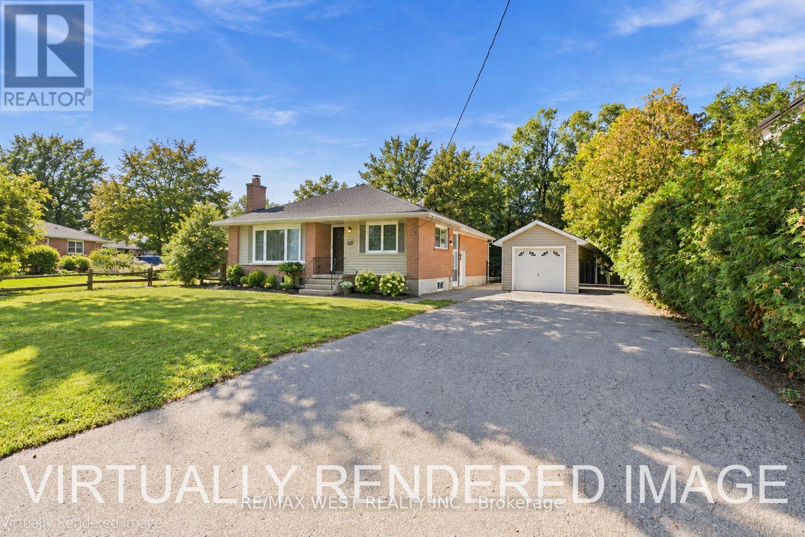 56 SEATON DRIVE, Aurora, Ontario