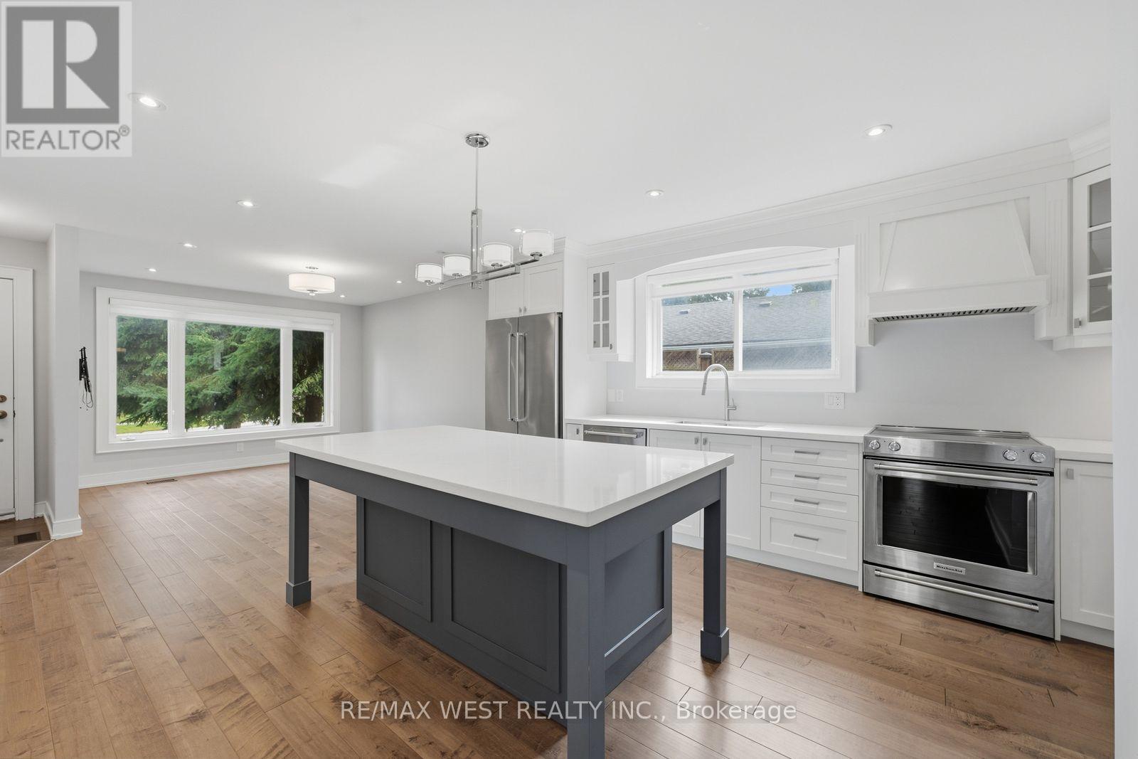 56 Seaton Drive, Aurora, Ontario  L4G 2K3 - Photo 17 - N13814996