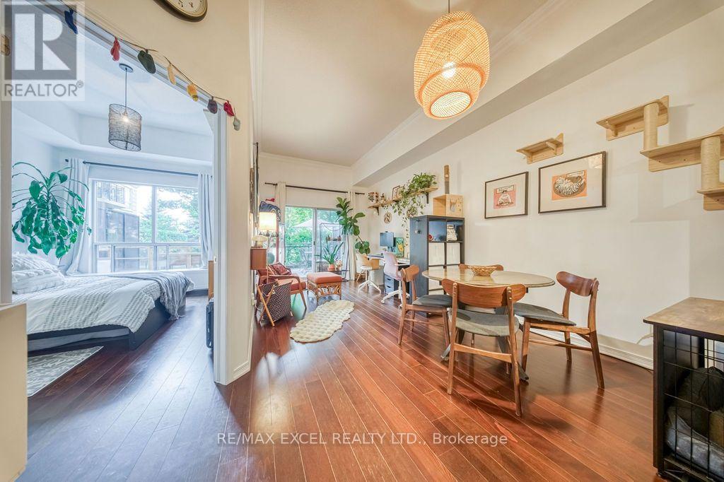 102 - 8 Maison Parc Court, Vaughan, Ontario  L4J 9K5 - Photo 5 - N13815016