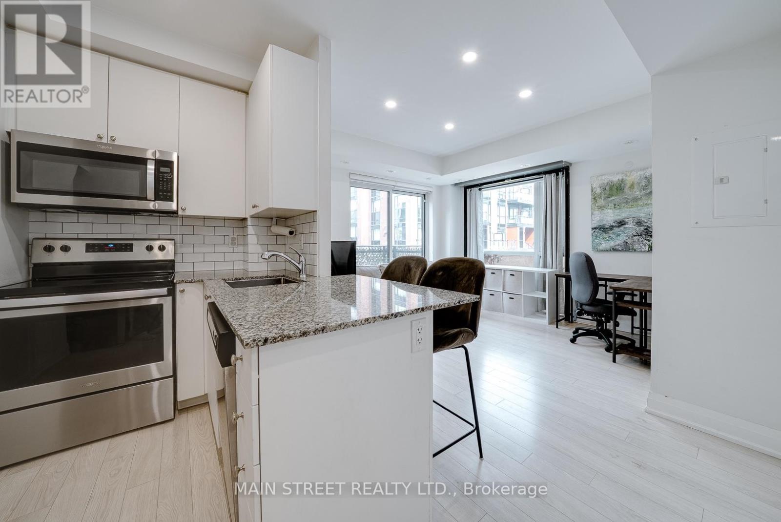 702 - 5299 Highway 7 Street, Vaughan, Ontario  L4L 7L9 - Photo 7 - N13815022