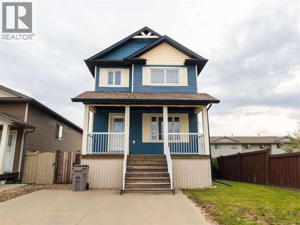 10501 113 Street, Grande Prairie, Alberta  T8V 3Z3 - Photo 1 - A2347324