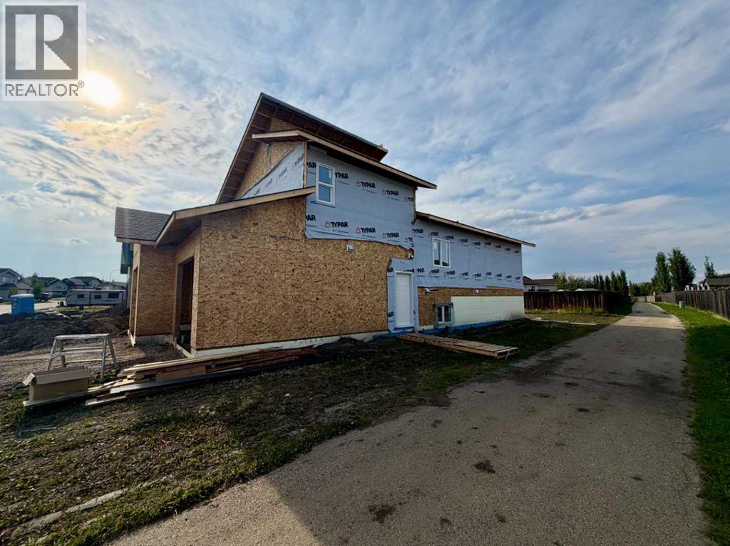 9212 95 Avenue, Wembley, Alberta  T0H 3S0 - Photo 2 - A2345426
