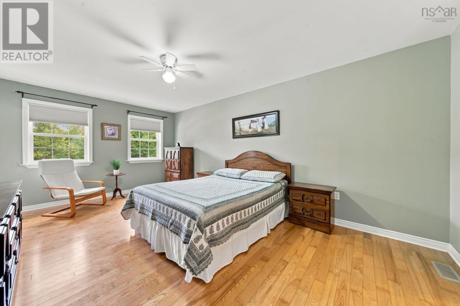 61 Terradore Lane photo 22