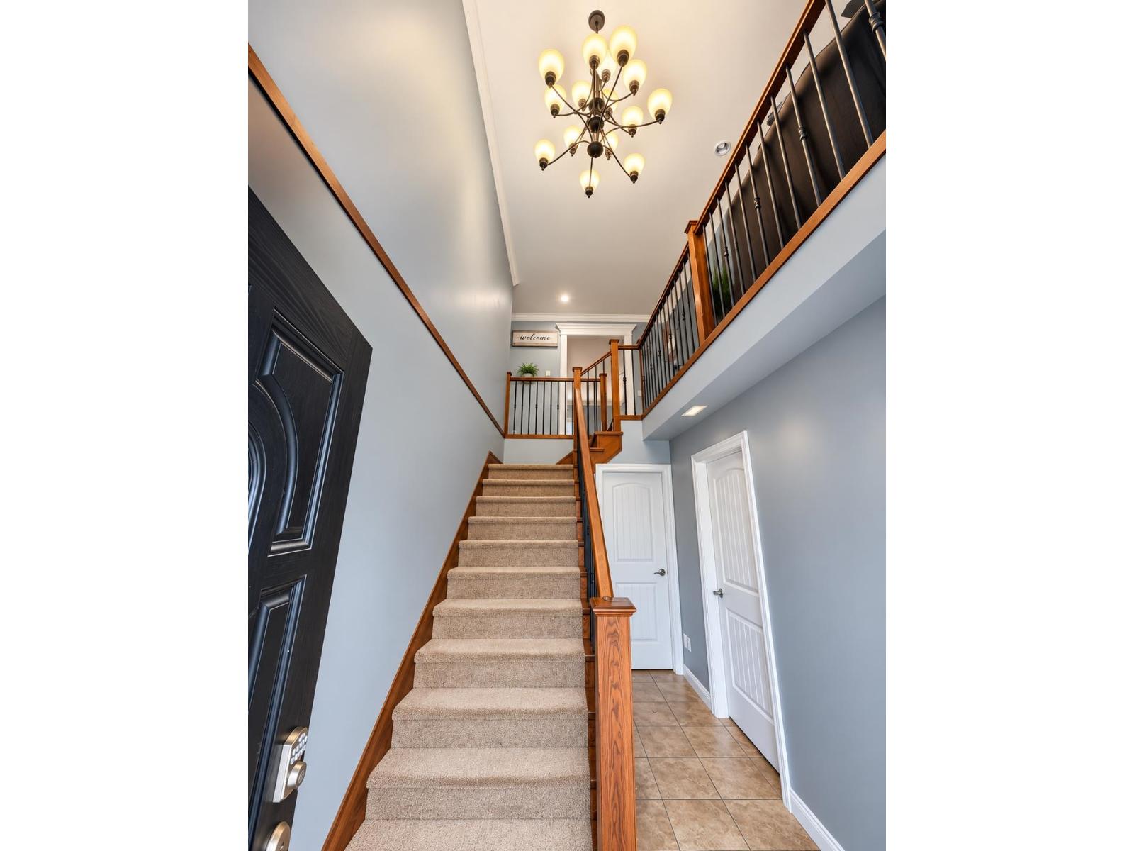 27082 35 AVENUE photo 3