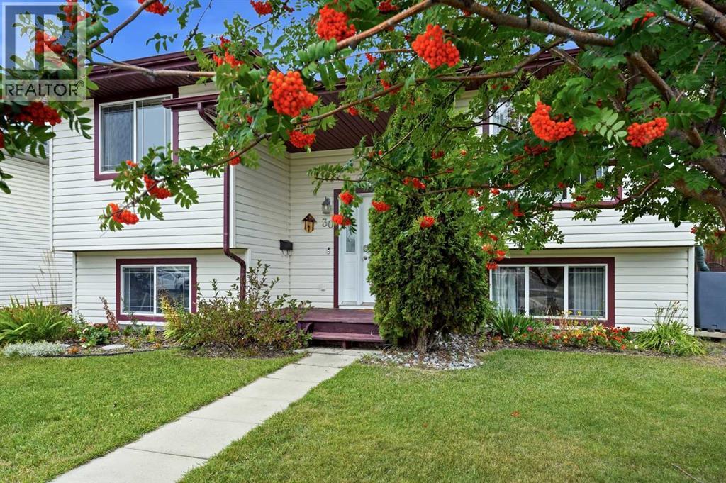 30 Kirkland Close photo 2