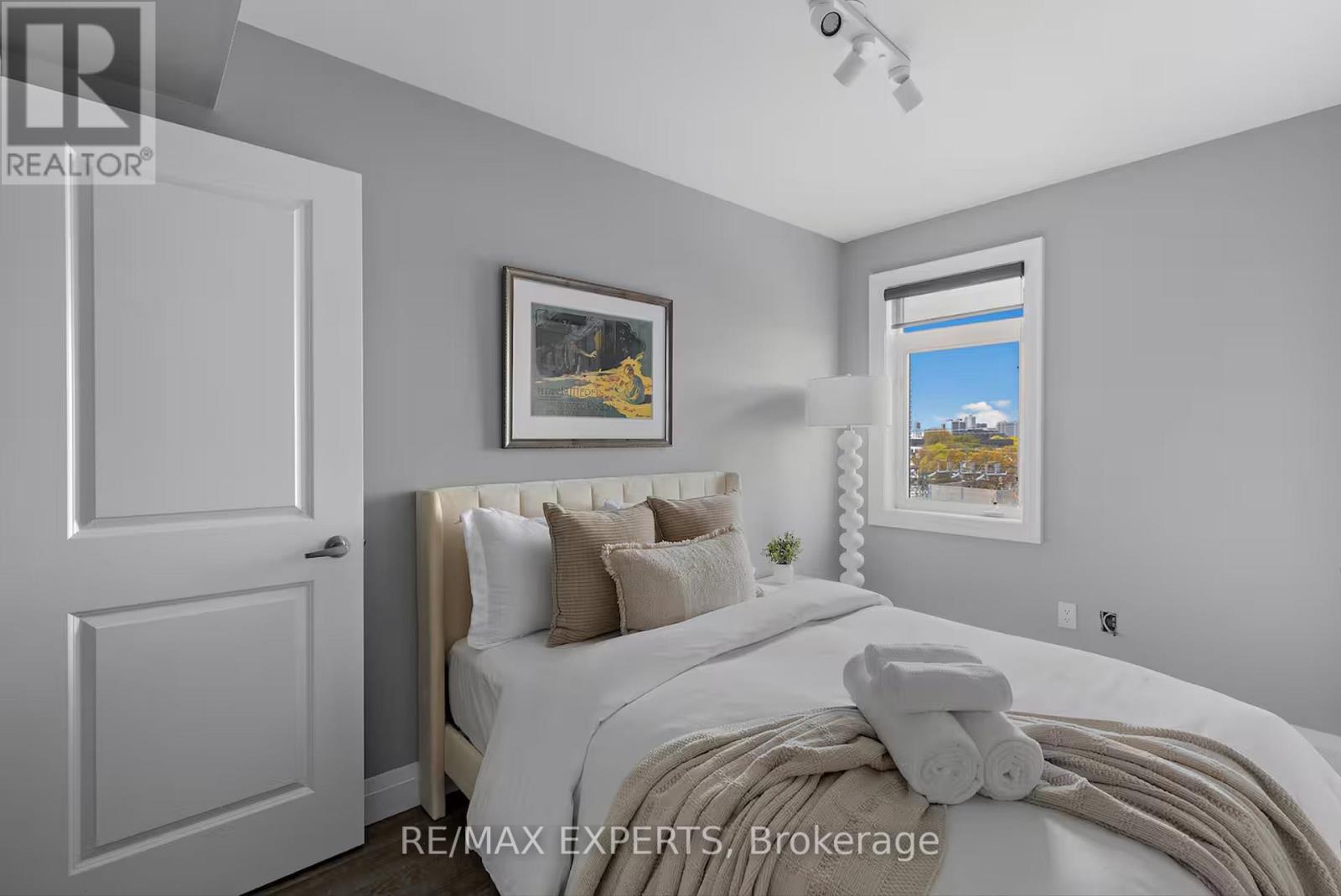 44 - 30 Turntable Crescent, Toronto, Ontario  M6H 4K9 - Photo 20 - W13814896