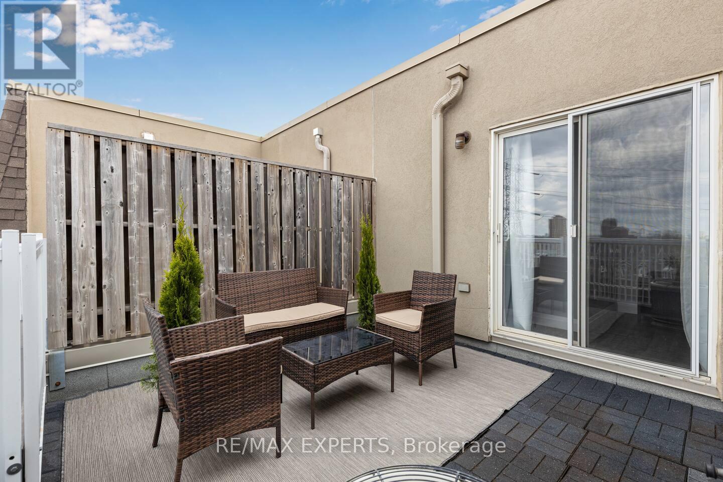 44 - 30 Turntable Crescent, Toronto, Ontario  M6H 4K9 - Photo 27 - W13814896