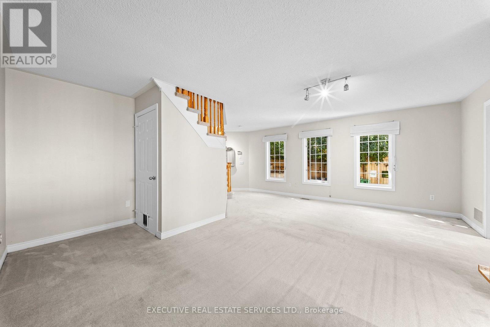 56 Samantha Crescent, Brampton, Ontario  L6Z 0C6 - Photo 14 - W13814952