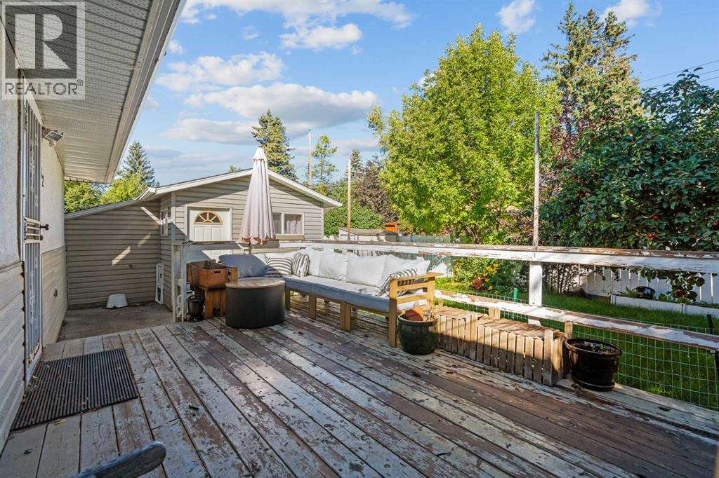632 44 Avenue Nw, Calgary, Alberta  T2K 0J4 - Photo 35 - A2345714