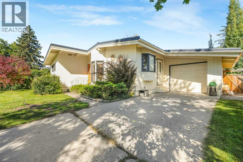 80 Westover Drive Sw, Calgary, Alberta  T3C 2S6 - Photo 2 - A2346365