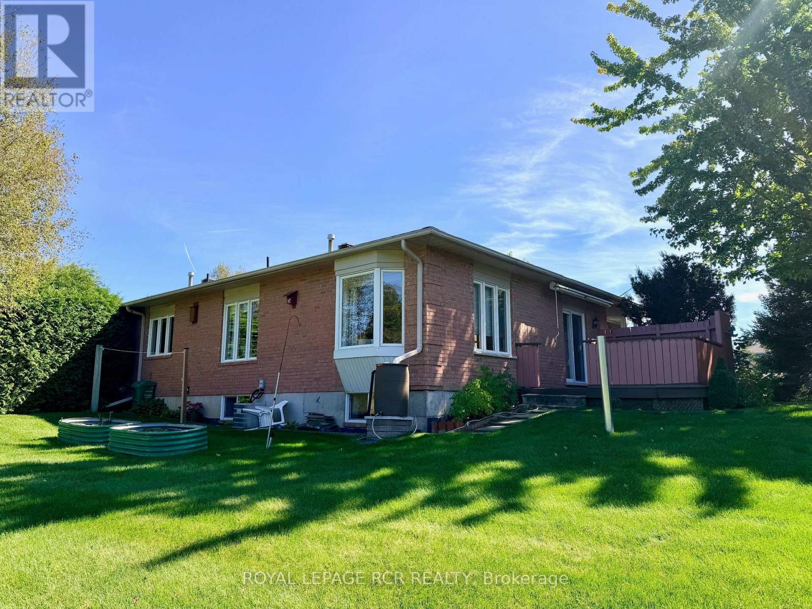 1 - 28 Reddington Drive, Caledon, Ontario  L7E 0E4 - Photo 3 - W13645326