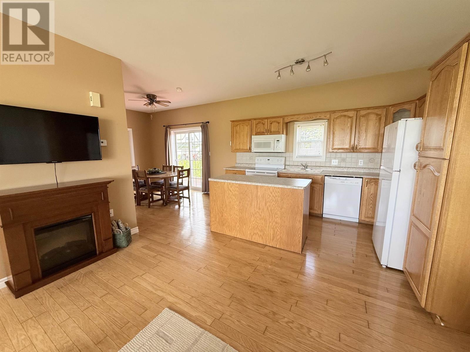 1839 Rte 20, Malpeque, Prince Edward Island  C0B 1M0 - Photo 5 - 202621347