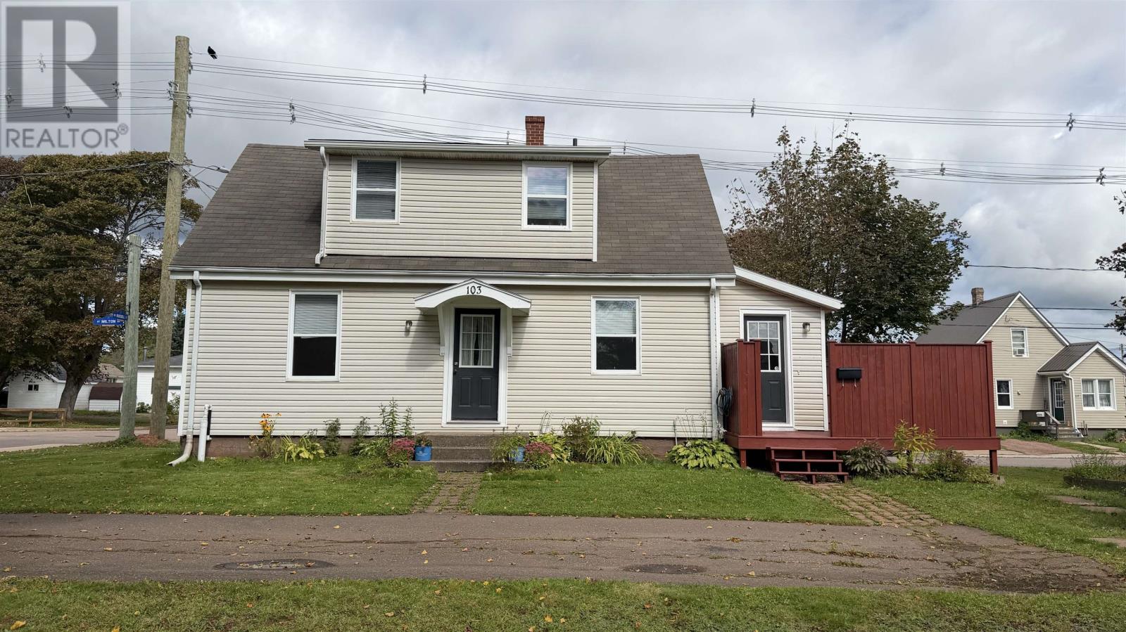 103 Russell Street, Summerside, Prince Edward Island  C1N 2T8 - Photo 1 - 202624032