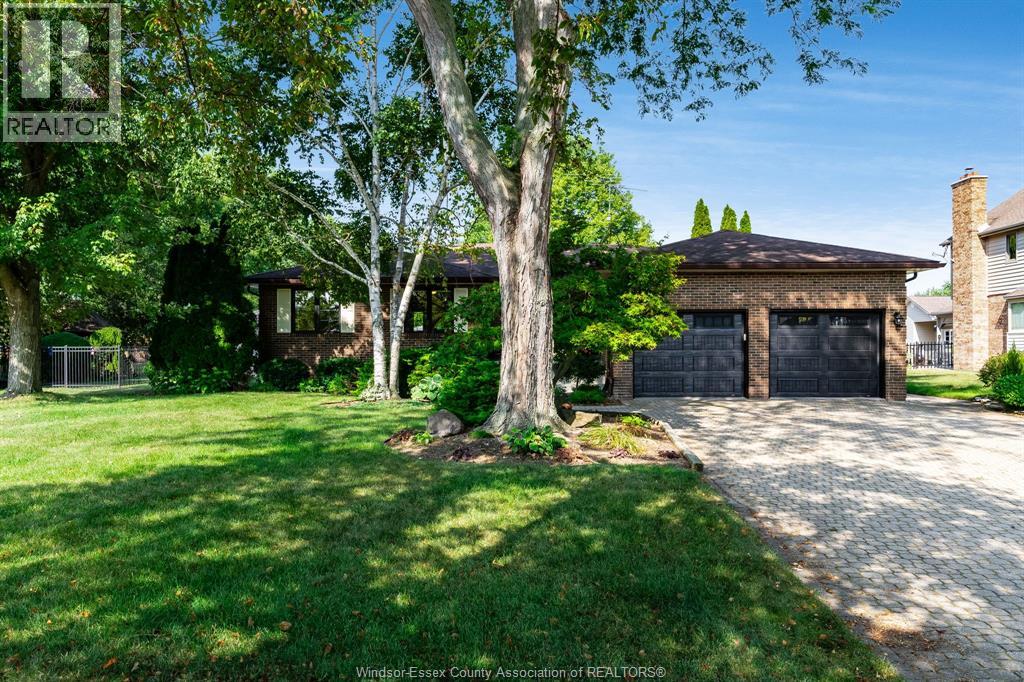 105 Pointe West DRIVE, Amherstburg, Ontario