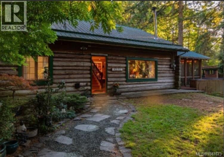 135 Fairway Dr, Salt Spring, British Columbia  V8K 1M6 - Photo 1 - 1047673